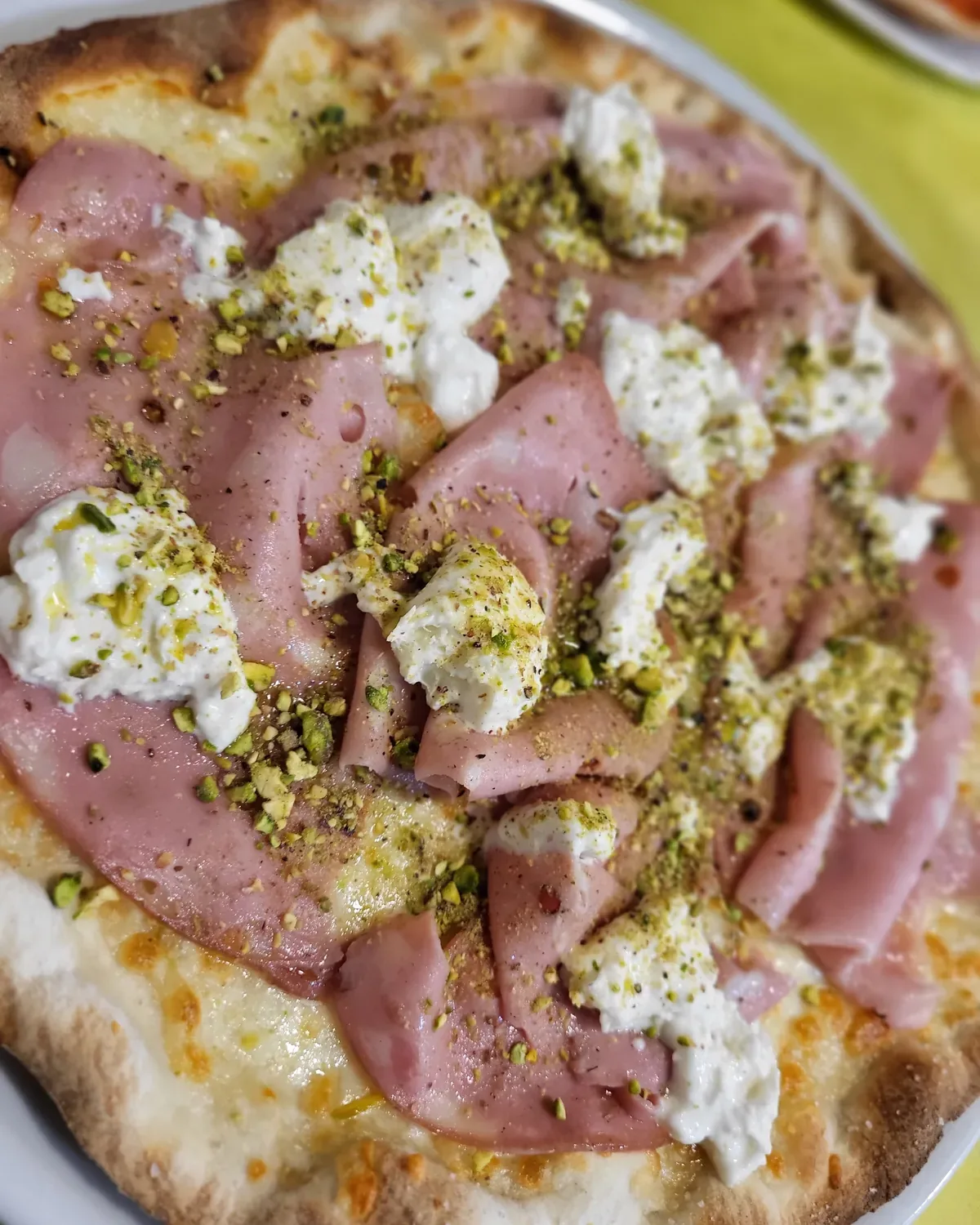Mortadella e pistacchio
